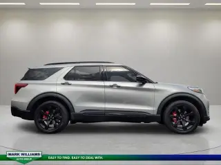 Ford Explorer 2024 AWD ST 4dr SUV