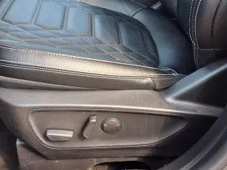 Ford Escape 2024 AWD Platinum 4dr SUV