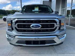 Ford F-150 2023 4x4 XLT 4dr SuperCrew 5.5 ft. SB