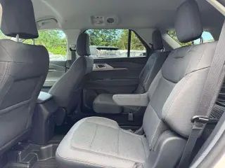 Ford Explorer 2025 AWD Active 4dr SUV