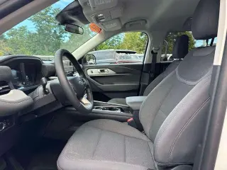 Ford Explorer 2025 AWD Active 4dr SUV