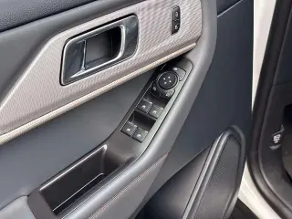 Ford Explorer 2025 AWD Active 4dr SUV