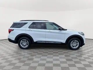 Ford Explorer 2025 AWD Active 4dr SUV