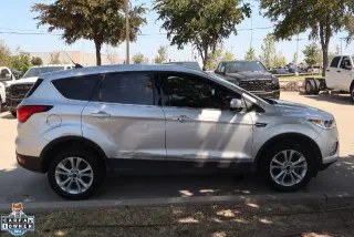 Ford Escape 2019 SE 4dr SUV