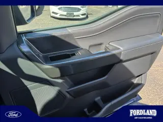 Ford F-150 2023 4x4 XLT 4dr SuperCrew 5.5 ft. SB