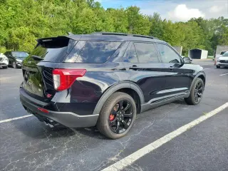Ford Explorer 2022 AWD ST 4dr SUV