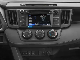 Toyota RAV4 2017 LE 4dr SUV