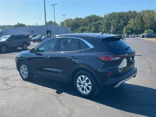 Ford Escape 2023 AWD Active 4dr SUV