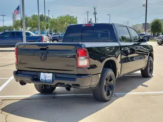 Ram 1500 2024 4x4 Lone Star 4dr Crew Cab 5.6 ft. SB Pickup