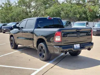 Ram 1500 2024 4x4 Lone Star 4dr Crew Cab 5.6 ft. SB Pickup
