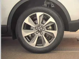 Ford Escape 2023 AWD Platinum 4dr SUV