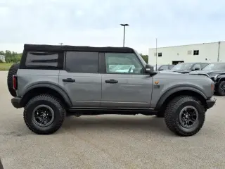 Ford Bronco 2021 4x4 Badlands Advanced 4dr SUV