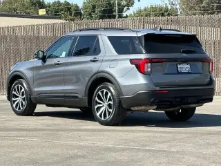 Ford Explorer 2025 AWD ST-Line 4dr SUV