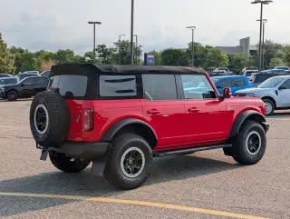 Ford Bronco 2023 4x4 Base Advanced 4dr SUV