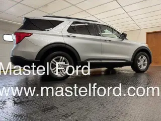 Ford Explorer 2022 AWD XLT 4dr SUV