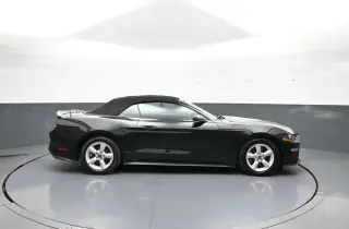 Ford Mustang 2019 EcoBoost 2dr Convertible