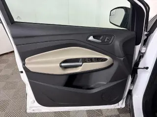 Ford Escape 2019 SEL 4dr SUV