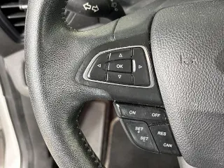 Ford Escape 2019 SEL 4dr SUV