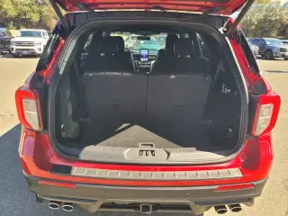 Ford Explorer 2023 AWD ST 4dr SUV