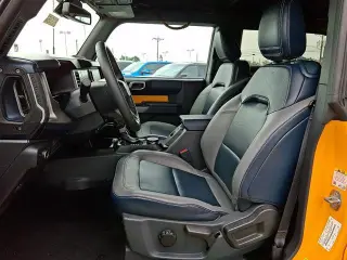 Ford Bronco 2021 4x4 First Edition Advanced 2dr SUV