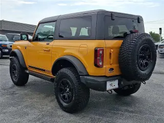 Ford Bronco 2021 4x4 First Edition Advanced 2dr SUV