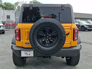 Ford Bronco 2021 4x4 First Edition Advanced 2dr SUV
