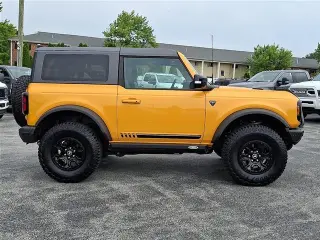 Ford Bronco 2021 4x4 First Edition Advanced 2dr SUV