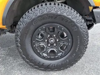 Ford Bronco 2021 4x4 First Edition Advanced 2dr SUV