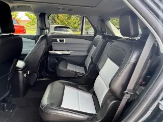Ford Explorer 2023 AWD XLT 4dr SUV