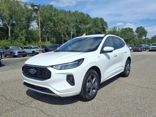 Ford Escape 2024 AWD ST-Line Select 4dr SUV