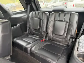 Ford Explorer 2017 AWD Platinum 4dr SUV