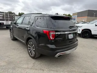 Ford Explorer 2017 AWD Platinum 4dr SUV