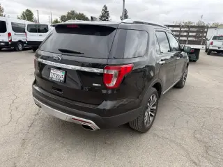 Ford Explorer 2017 AWD Platinum 4dr SUV