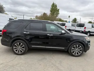Ford Explorer 2017 AWD Platinum 4dr SUV