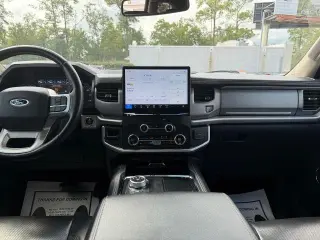 Ford Expedition 2022 4x2 XLT 4dr SUV