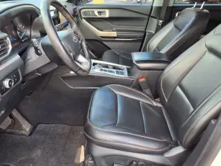 Ford Explorer 2023 XLT 4dr SUV