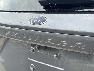 Ford Explorer 2021 AWD XLT 4dr SUV