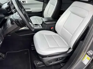 Ford Explorer 2021 AWD XLT 4dr SUV