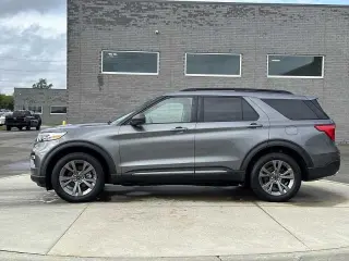 Ford Explorer 2021 AWD XLT 4dr SUV