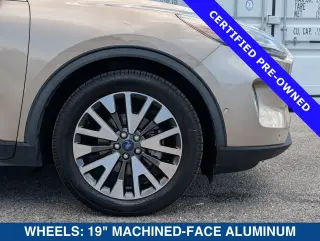 Ford Escape Hybrid 2020 Titanium 4dr SUV