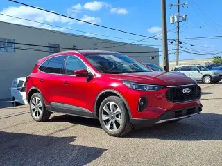 Ford Escape 2024 AWD Platinum 4dr SUV