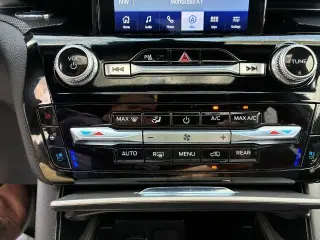 Ford Explorer 2023 AWD ST 4dr SUV