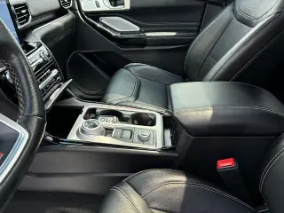 Ford Explorer 2023 AWD ST 4dr SUV