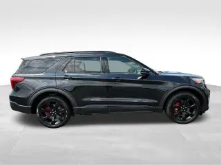 Ford Explorer 2023 AWD ST 4dr SUV