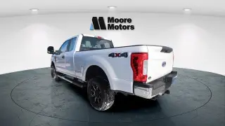 Ford F-350 Super Duty 2018 4x4 XL 4dr SuperCab 6.8 ft. SB SRW Pickup