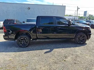 Ram 1500 2025 4x4 Big Horn 4dr Crew Cab 5.6 ft. SB Pickup