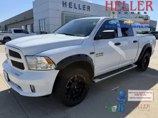 Ram 1500 2015 4x4 Express 4dr Crew Cab 5.5 ft. SB Pickup
