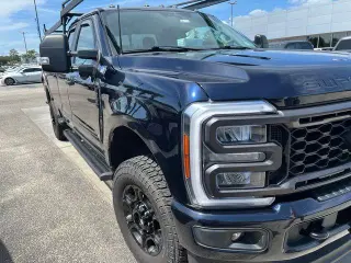 Ford F-350 Super Duty 2023 4x4 XL 4dr SuperCab 6.8 ft. SB SRW Pickup