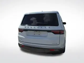 Jeep Wagoneer 2022 4x4 Series III 4dr SUV
