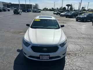Ford Taurus 2015 AWD SHO 4dr Sedan